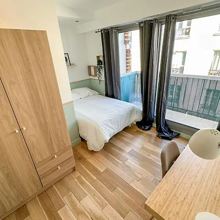 Appartamento 3-bedroom T3 With Balcony Lively Area & Restaurants