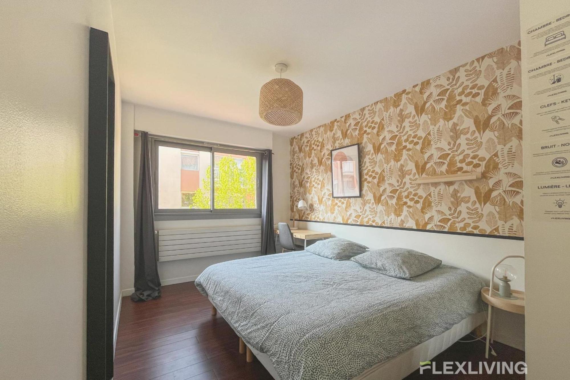 3-bedroom T3 With Balcony Lively Area & Restaurants * Parigi