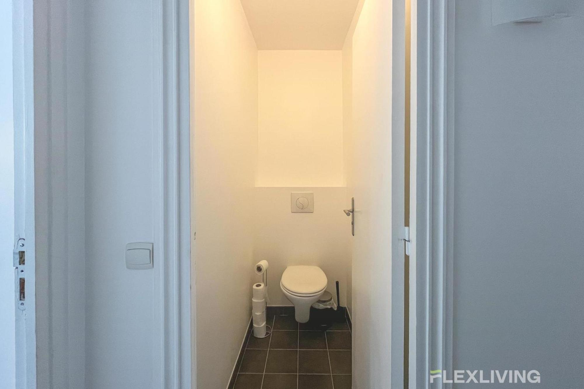 Appartamento 3-bedroom T3 With Balcony Lively Area & Restaurants Parigi