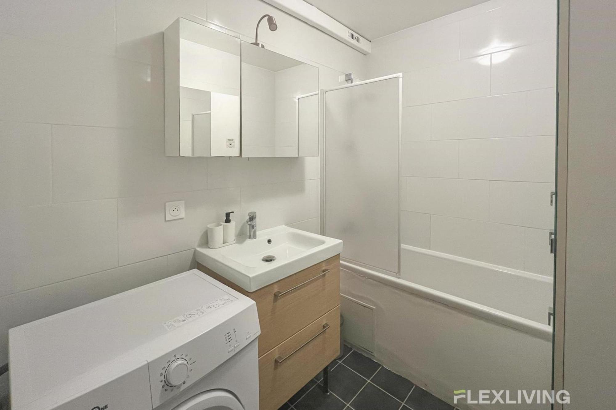 Appartamento 3-bedroom T3 With Balcony Lively Area & Restaurants