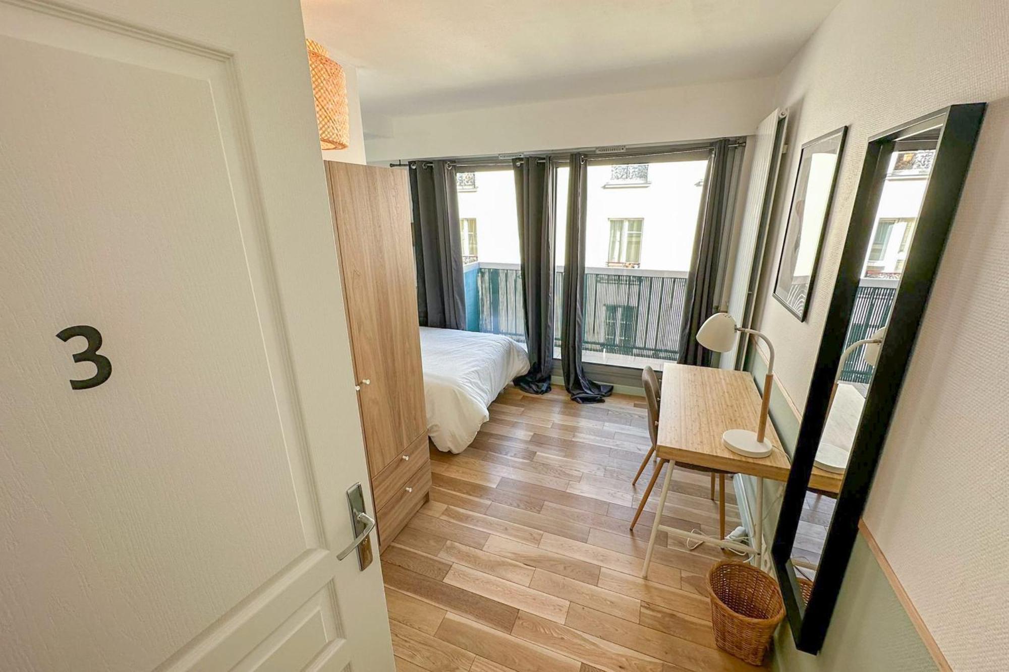 Appartamento 3-bedroom T3 With Balcony Lively Area & Restaurants *